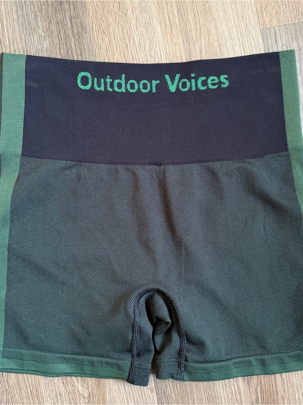 Outdoor Voices Seamless Smooth 4.5” Short Green